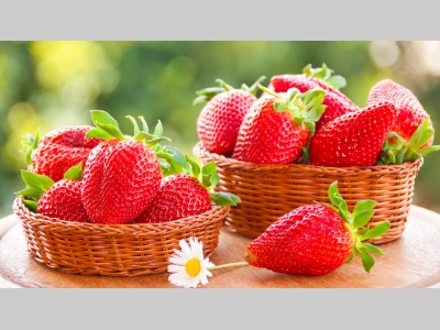 吃草莓千万别这样洗，可能越洗越脏！