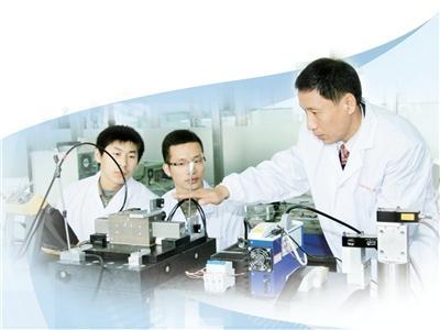 在微观世界里追求极致精准——哈工大超精密仪器技术团队研制6项国家级计量标准装置