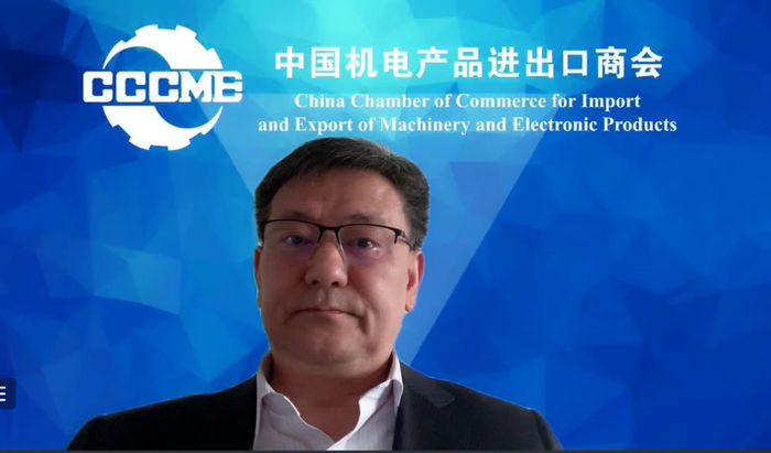 滚动照片4 中国机电产品进出口商会秘书长郭奎龙发言 滚动照片4 中国机电产品进出口商会秘书长郭奎龙发言