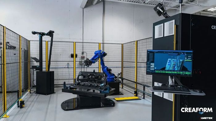 CUBE-R_scanning black sheet metal part-5_LR-1980-1020.jpg