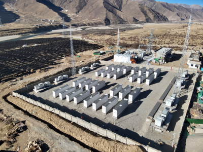 西藏华电拉萨墨竹工卡扎雪100MW牧光互补光伏发电项目：“光伏＋储能”双驱动模式