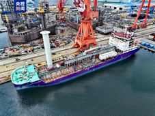 全球首制二氧化碳运输和海上碳捕集及存储业务船舶“北极光先锋”，出海试航！