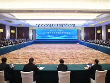 投资320亿，中国能建绿色甲醇/航油项目签约沈阳；内蒙古储氢量70吨的风电制氢项目获批